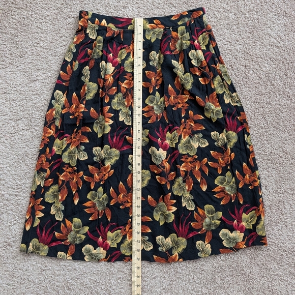 Sag Harbor Petite Vintage Black Green Orange Floral A-Line Midi Skirt Size Large - Picture 7 of 7
